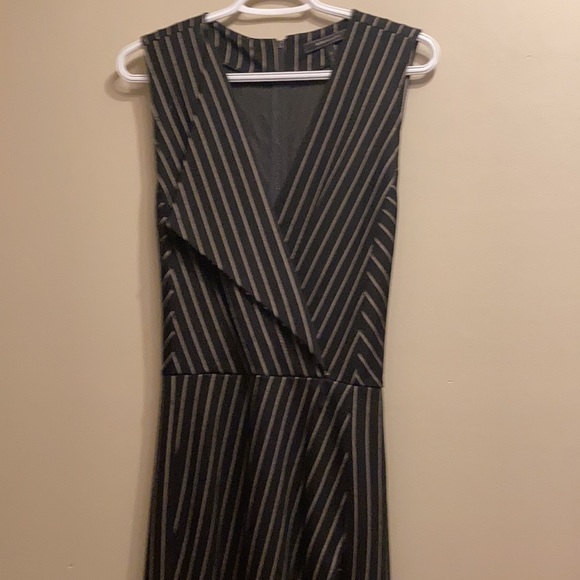 BCBG pinstripe dress. Size L (fits size 12) - Picture 4 of 6